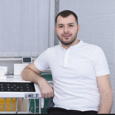 Абрамян Вираб Гензелович, стоматолог-терапевт