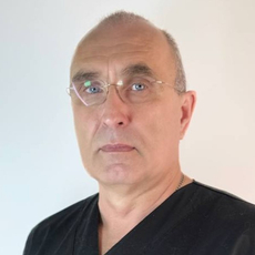 Манаков Евгений Валерьевич, нейрохирург