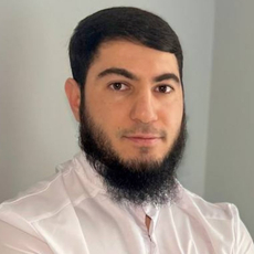 Гунешов Ислам Фазилович, стоматолог-терапевт