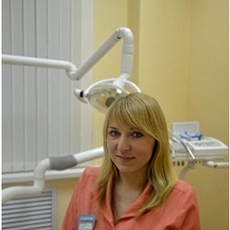 Новосельцева Анастасия Сергеевна, стоматолог-терапевт