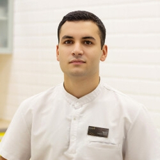 Аюнц Агаси Арамович, стоматолог-терапевт