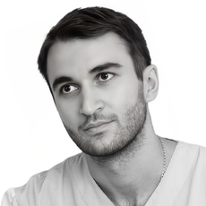 Кочиев Аслан Роинович, стоматолог-хирург