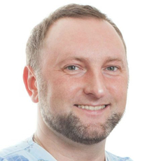 Юмашев Денис Петрович, стоматолог-хирург