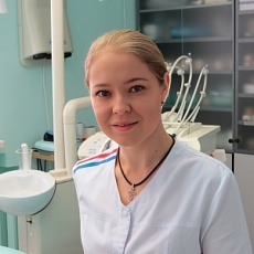 Смирнова Людмила Павловна, стоматолог-терапевт
