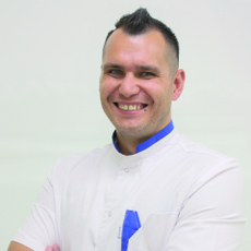 Максим Валерьевич Шачнев, стоматолог-ортопед