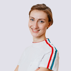 Зонтова Анна Владимировна, врач-косметолог