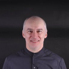 Мусаев Марат Мурадович, стоматолог-хирург