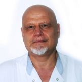 Хейрбейк Аксам Али, флеболог