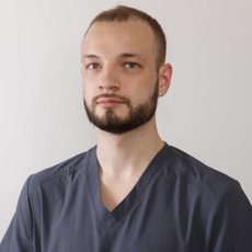 Бородин Михаил Станиславович, стоматолог-хирург