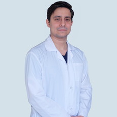 Екатериничев Максим Александрович, офтальмолог