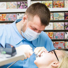 Еремкин Константин Владимирович, стоматолог-терапевт