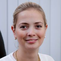 Казначеева Анна Валерьевна, стоматолог-терапевт