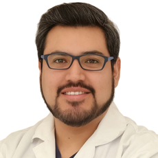 Виера Санчес Андрес Родриго, пластический хирург