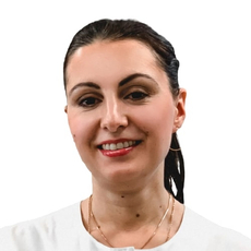 Чарушина Янина Леонидовна, стоматолог-терапевт