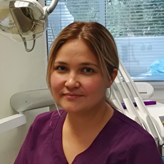Борцова Дина Рифовна, стоматолог-терапевт