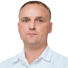 Тугушев Валерий Владимирович, стоматолог-терапевт