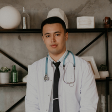 Косимов Амирхон Акрамджонович, терапевт