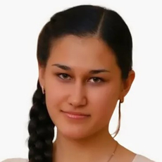 Корсакова Алена Игоревна, стоматолог-хирург