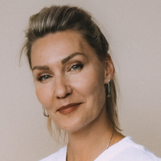 Дергилева Александра Анатольевна, стоматолог-терапевт