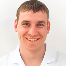 Гурьев Лев Евгеньевич, стоматолог-терапевт