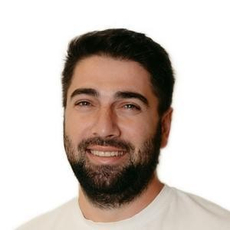 Халилич Нариман Усеинович, стоматолог-терапевт