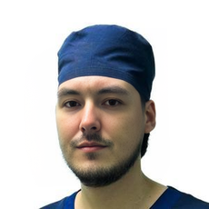 Аюпов Азат Рафикович, стоматолог-хирург