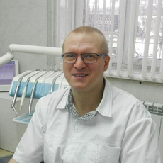Воронин Алексей Юрьевич, стоматолог-хирург