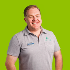 Оверченко Артём Леонидович, имплантолог