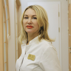 Логвиненко Ирина Геннадьевна, стоматолог-терапевт