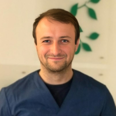 Шагалин Игорь Юрьевич, стоматолог-терапевт