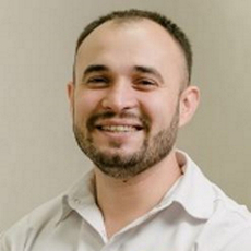 Караев Шихсаид Шихмерзеевич, стоматолог-терапевт