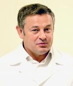 Коробка Вячеслав Леонидович, хирург
