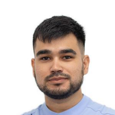 Темриев Ыхлас Сердарович, стоматолог-терапевт