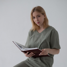 Горбунова Екатерина Сергеевна, стоматолог-терапевт