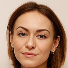 Кутлунина Александра Николаевна, стоматолог-терапевт