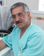 Навид Мохаммад Наим, хирург