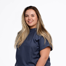 Гусейнова Мадина Баба Кызы, стоматолог-терапевт