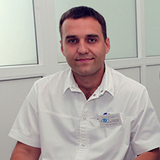 Арзамасцев Максим Евгеньевич, офтальмолог