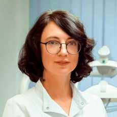 Стахеева Елена Викторовна, стоматолог-терапевт