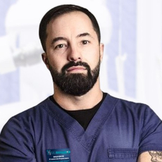 Вишняков Станислав Борисович, стоматолог-хирург