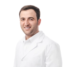 Кварацхелия Георги Паатаевич, стоматолог-терапевт