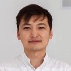 Катиев Кирсан Николаевич, стоматолог-терапевт