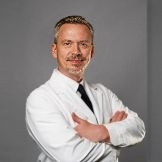 Кирюшов Борис Александрович, мануальный терапевт