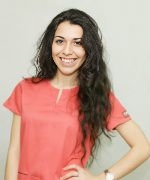 Григорян Лусине Вячеславовна, стоматолог-терапевт