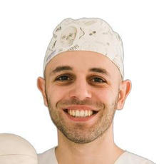 Карапетян Артур Арнакович, стоматолог-терапевт