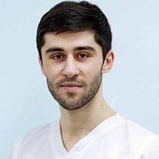 Айдемиров Пирали Исакович, стоматолог-терапевт
