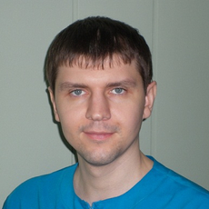 Караваев Роман Николаевич, невролог