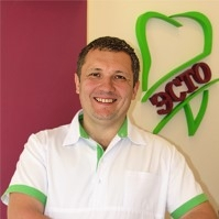 Богачев Владимир Сергеевич, стоматолог-хирург