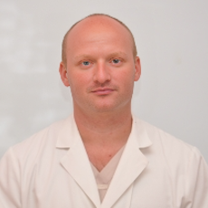 Повереннов Алексей Вячеславович, нейрохирург