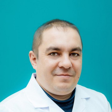 Искандаров Айдар Раушанович, хирург